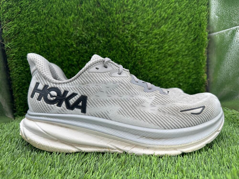 Hoka One One Clifton 9 1132210-HMBC Athletic Sneaker Men's 11.5 Gray Knit Sports